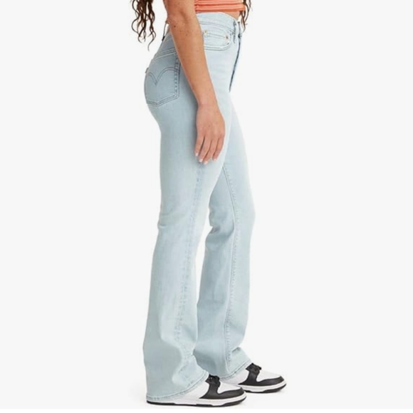 Levi's Women's Ribcage Bootcut Jeans Light Indigo, 32" plus, 26 28 regular sizes - Picture 2 of 10